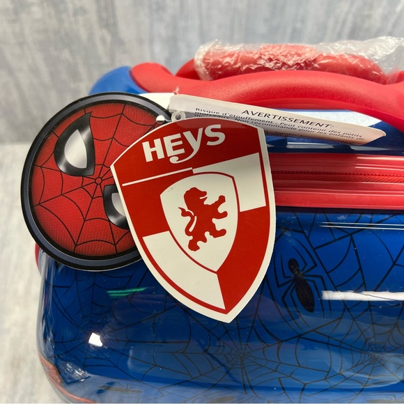 Heys Marvel Spiderman Hardside Kids Carry On 18" Spinning Wheeled Luggage Bag - Picture 7 of 15